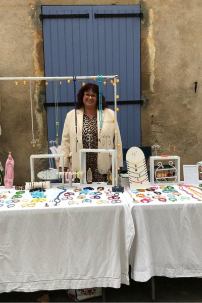 Photo du stand Le Divin et La Madone avec sa créatrice