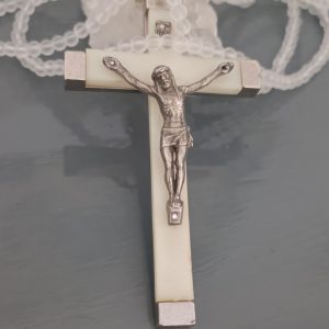 Sautoir croix Jésus ancien – Collier religieux upcyclé